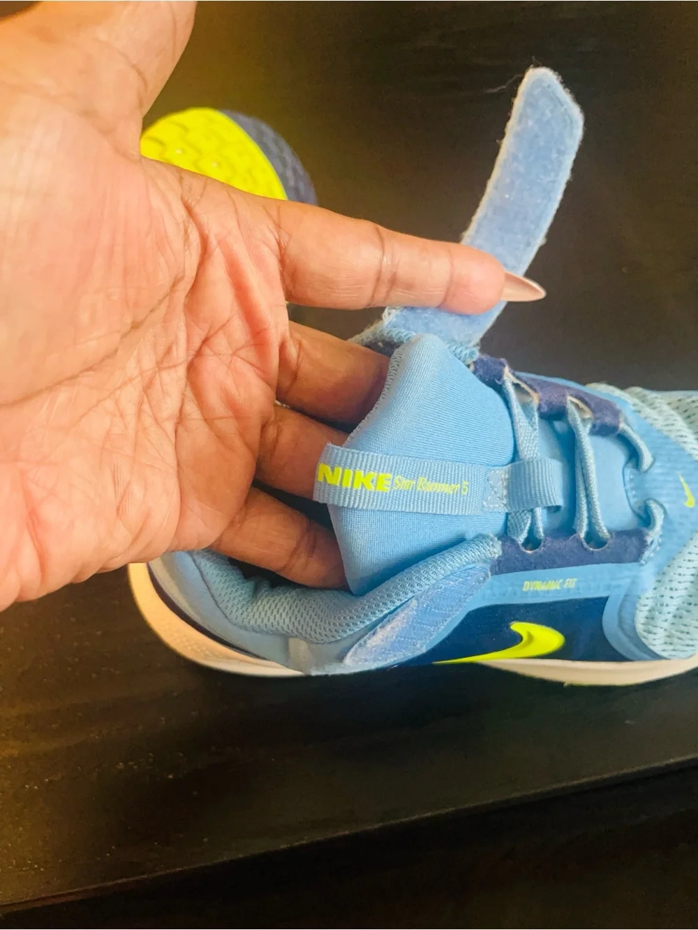 Nike kid star running 5
